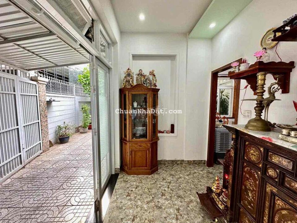 BÁN NHÀ SÂN VƯỜN RỘNG TẠI LÊ HỒNG PHONG P4 VT GIÁ TỐT