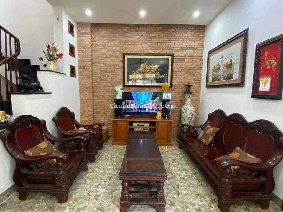 BÁN NHÀ SÂN VƯỜN RỘNG TẠI LÊ HỒNG PHONG P4 VT GIÁ TỐT