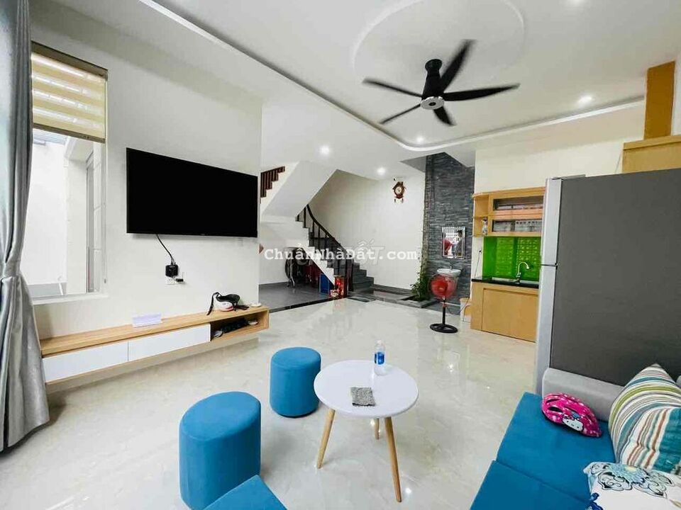 BÁN NHÀ ĐẸP LƯƠNG VĂN CAN P2 VT CÓ GARA ĐẬU XE HƠI HẺM 5m thông đẹp