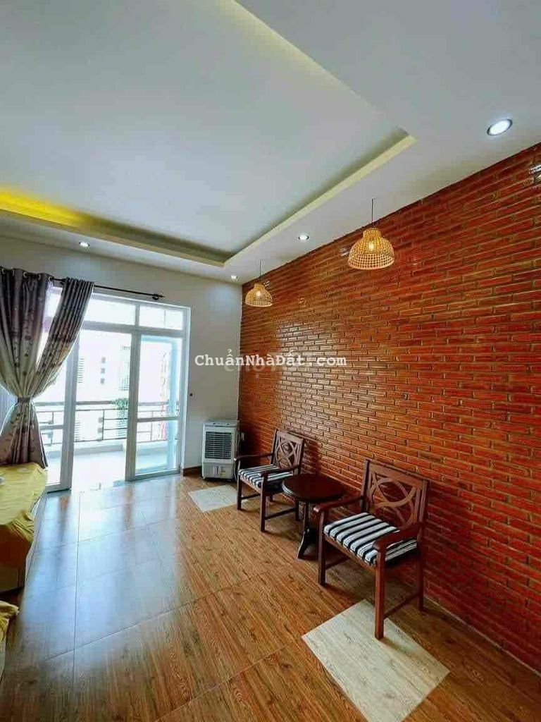 BÁN GẤP NHÀ MẶT TIỀN PHƯỜNG 2 GIÁ TỐT. VỊ TRÍ ĐẸP