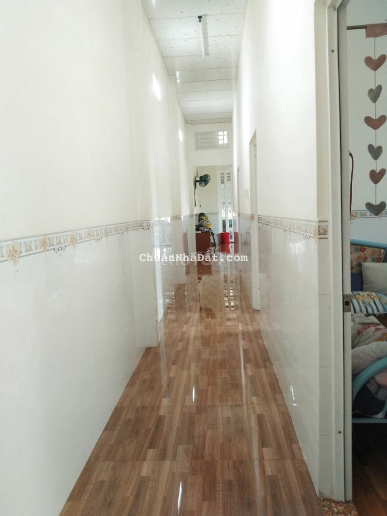 Nhà 10x36 thổ cư mặt tiền Trương Văn Diễn gần chợ ngã 3 xi măng Tây Đô