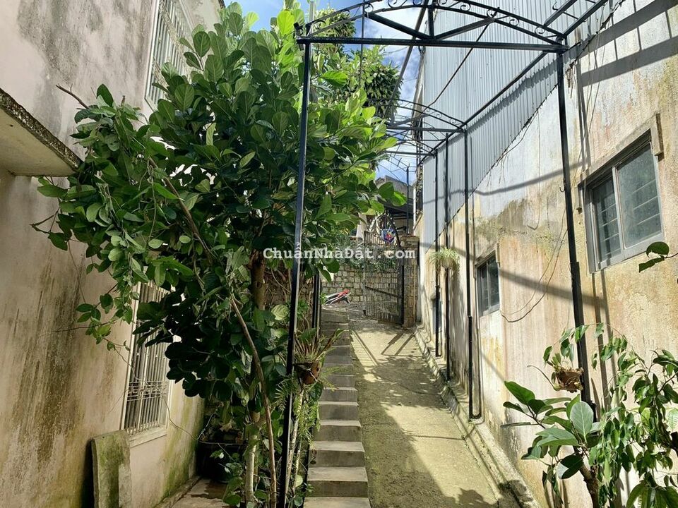 NHÀ 134M2 NGANG 8.5M  PHƯỜNG 3 ĐÀ LẠT GIÁ 10TY2