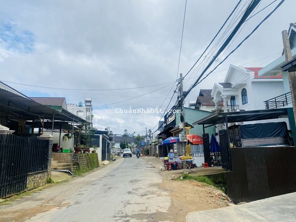 Bán nhà mặt tiền đường Cao Thắng. P7. Đà Lạt. 151m2. Giá 9 tỷ còn TL