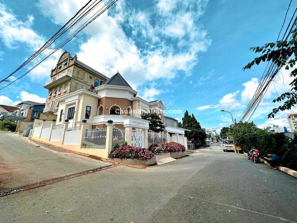 🏡KHU BIỆT THỰ TRẦN QUÝ CÁP - CÁCH HỒ XUÂN HƯƠNG 1.5 KM - Ô TÔ TẬN NƠI