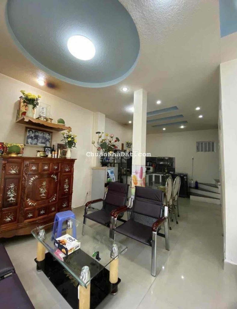 Hạ giá gấp! Cần bán căn nhà 2.95 tỷ xây dựng phân Hạ giá gấp! Cần bán căn nhà 2.95 tỷ xây dựng phân