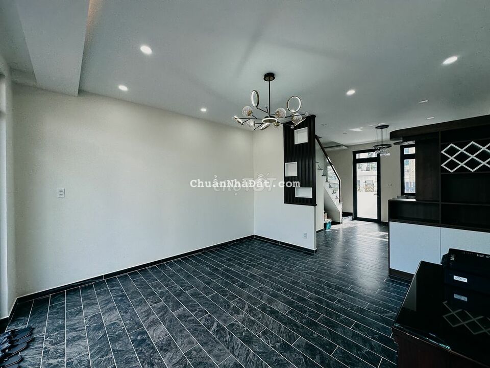 MỞ BÁN 6 CĂN NHÀ MỚI XÂY DỰNG KHU QUY HOẠCH