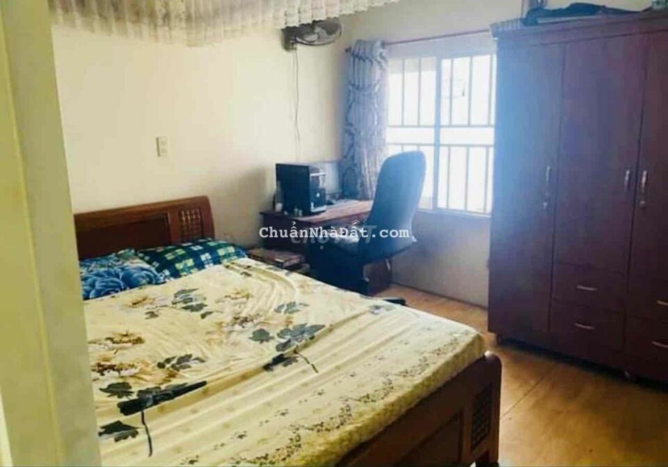 Hạ giá Bán gấp nhà 2.5 tỷ sổ xây dựng phân quyền N