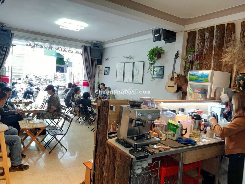 NHÀ 3 LẦU MẶT TIỀN GẦN CHỢ NGÔ QUYÊN GIÁ 9TY5