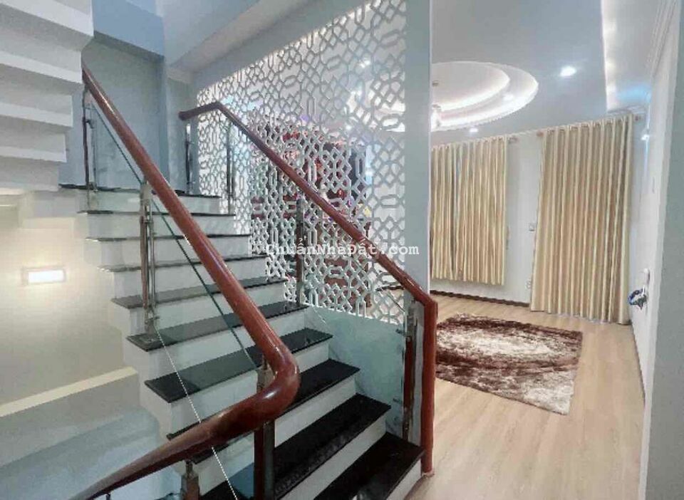 bán nhà khu cao cấp