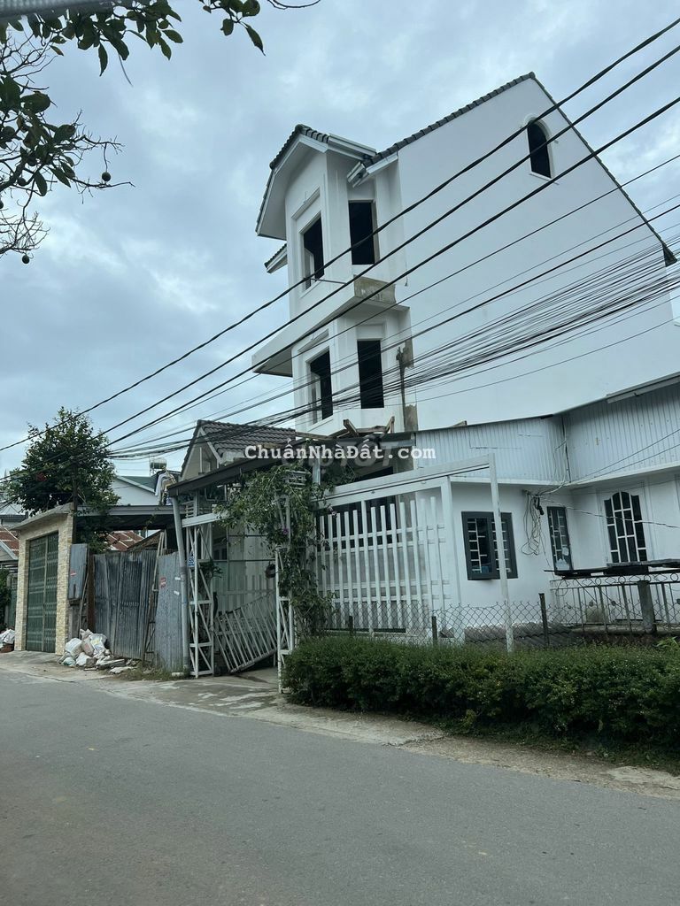 KHÁCH SẠN MẶT TIỀN PHẠM HỒNG THÁI NỐI DÀI P10