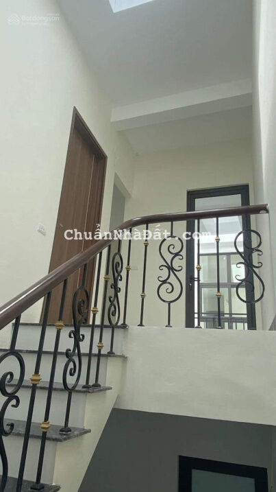 Bán nhà liền kề tại trung tâm huyện uỷ Đông Anh