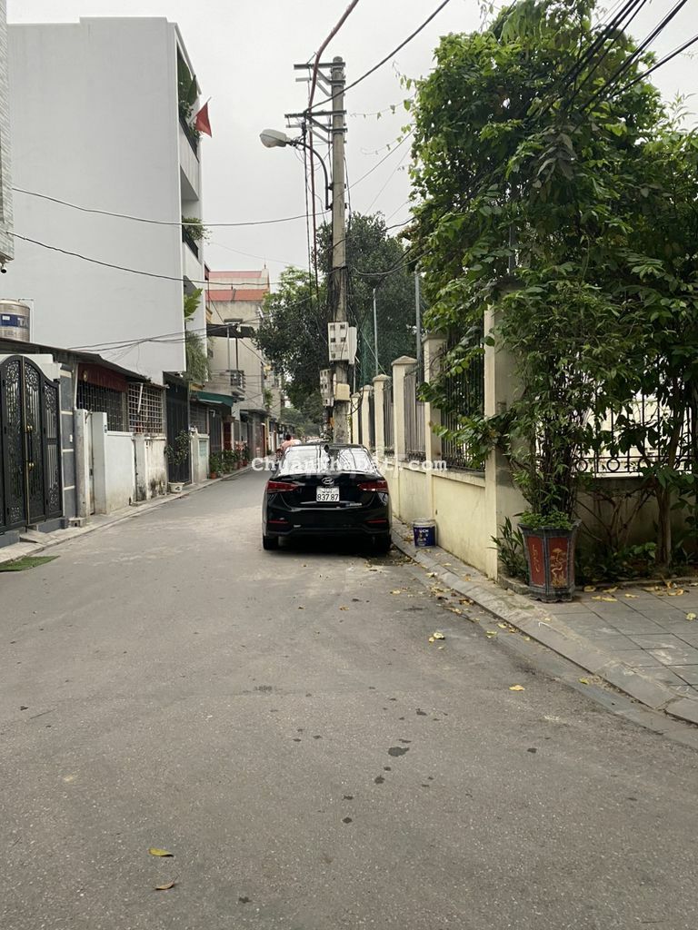 Bán nhà 3T Nam Hồng, Đông Anh, đường rộng 10m thông, 52m2, 3 tỷ Bán nhà 3T Nam Hồng, Đông Anh, đường rộng 10m thông, 52m2, 3 tỷ