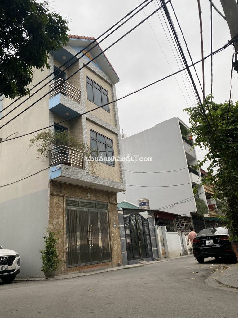 Bán nhà 3T Nam Hồng, Đông Anh, đường rộng 10m thông, 52m2, 3 tỷ Bán nhà 3T Nam Hồng, Đông Anh, đường rộng 10m thông, 52m2, 3 tỷ