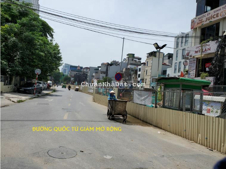 Bán nhà riêng mặt phố Tôn Đức Thắng, 145m2, Xây 7 tầng, sổ đỏ nở hậu