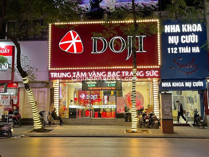 Đăng bán hộ nhà mặt phố Thái Hà, mặt tiền 11m, dtích 152m2, 5 tầng Đăng bán hộ nhà mặt phố Thái Hà, mặt tiền 11m, dtích 152m2, 5 tầng