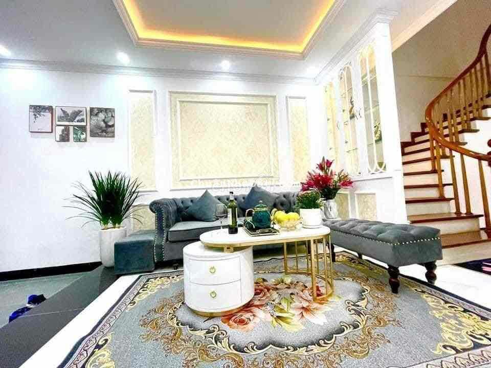 Gấp! Bán nhà phố Khâm Thiên, 2 thoáng, cách 20m oto đỗ, 32.4m*4T.