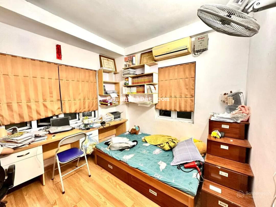 Bán nhà phố Tôn Đức Thắng, Quận Đống Đa 33m2x4T - ngõ rộng 3m - chỉ 3,5 tỷ. LH: 0855 476 366 Bán nhà phố Tôn Đức Thắng, Quận Đống Đa 33m2x4T - ngõ rộng 3m - chỉ 3,5 tỷ. LH: 0855 476 366