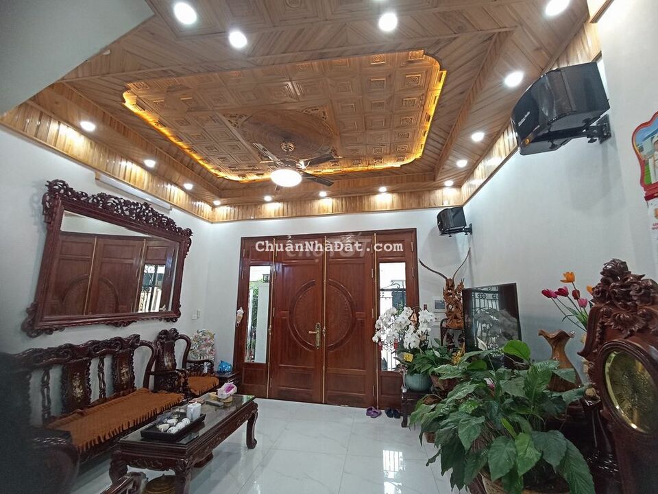 Trung Liệt - Đống Đa - Dân xây, nhà mặt ngõ ngõ rộng 3m