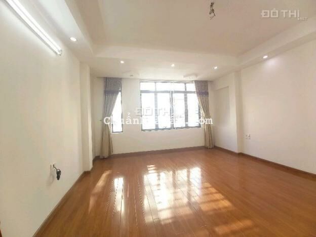 Bán nhà Đẹp La Thành, Xã Đàn, 35m2, 5 tầng, Đống Đa, 5,48 tỷ