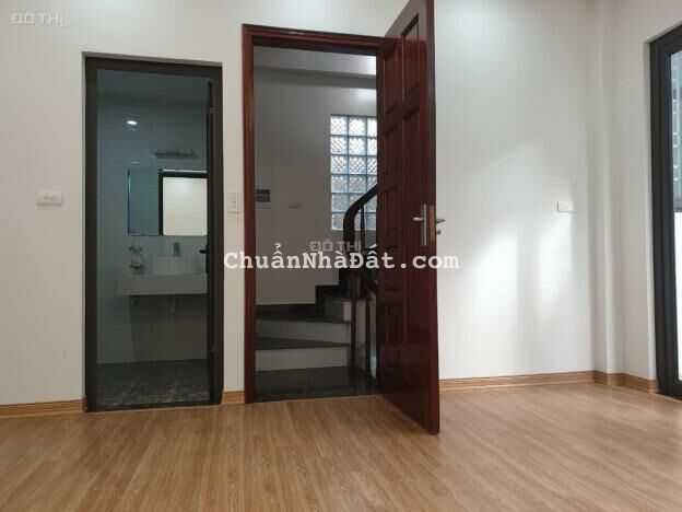 Nhà đẹp long lanh ngõ Thái Hà, giá chỉ 5.98 tỷ, 35m2x5T, ở luôn, ảnh thật