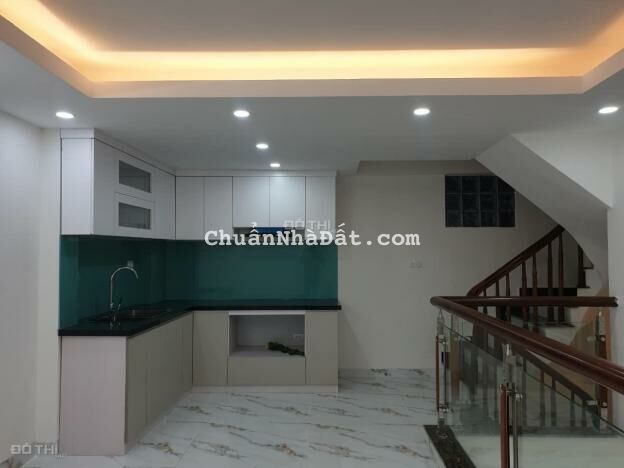 Nhà đẹp long lanh ngõ Thái Hà, giá chỉ 5.98 tỷ, 35m2x5T, ở luôn, ảnh thật