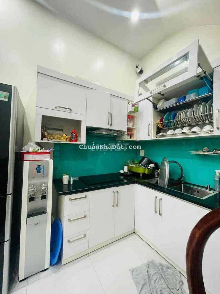 Siêu ngon!!! Bán nhà Thái Thịnh ngõ thông, 2 thoáng, ở ngay, 37,5m2*4T