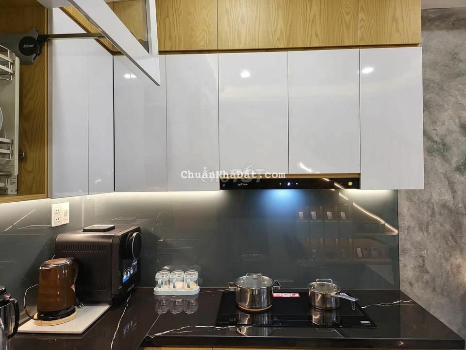 Bán nhà nguyên căn phố Thái Thịnh nhà mới ở ngay, 38m 4.3 tỷ