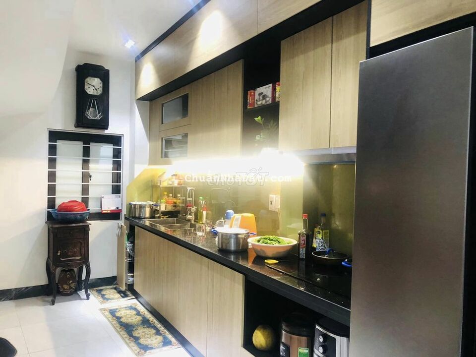 Cực Hiếm! Nhà riêng Tây Sơn, Phân lô, Vip, Oto tránh đỗ ngày đêm, KD,