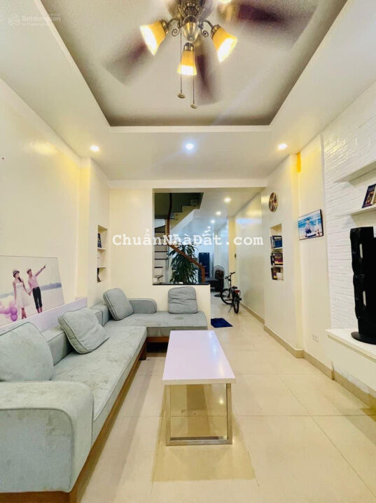Có 102! Bán nhà Xã Đàn, ngõ rộng, gần phố, đẹp 39m2*5T chỉ 4,65 tỷ Có 102! Bán nhà Xã Đàn, ngõ rộng, gần phố, đẹp 39m2*5T chỉ 4,65 tỷ