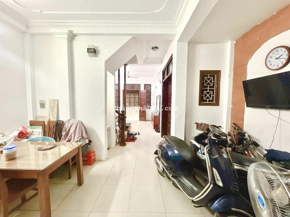 BÁN NHÀ ĐẸP CHÙA LÁNG, NGÕ THÔNG RỘNG TỨ TUNG,30M RA Ô TÔ TRÁNH