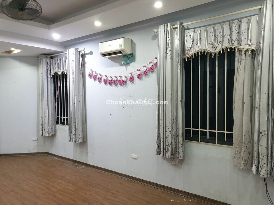 Mát Lạnh! Bán nhà phố Phương Mai siêu hiếm, siêu hót