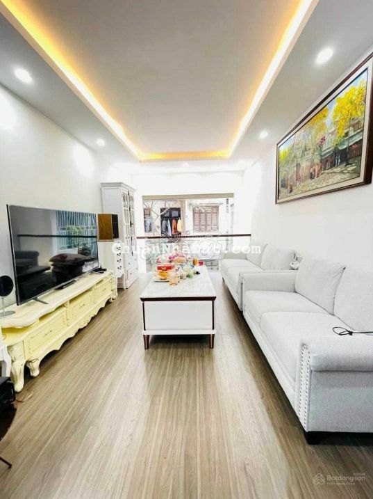 Giá rẻ giật mình! Nhà Thái Thịnh, 41m2, 5T, Lô góc, KD, ngõ nông, Giá rẻ giật mình! Nhà Thái Thịnh, 41m2, 5T, Lô góc, KD, ngõ nông,