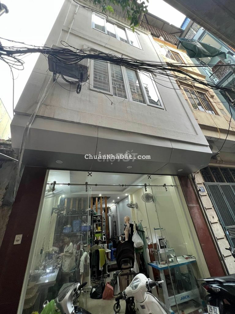 40m2 Chợ Khâm Thiên chỉ 3.7 tỷ - 4 ngủ đủ công năng - Trước nhà 4m