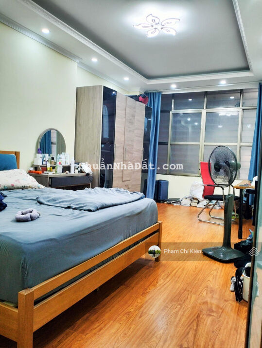 Bán nhà riêng Láng Đống Đa, 45m2 4,35 tỷ LH 0979526886