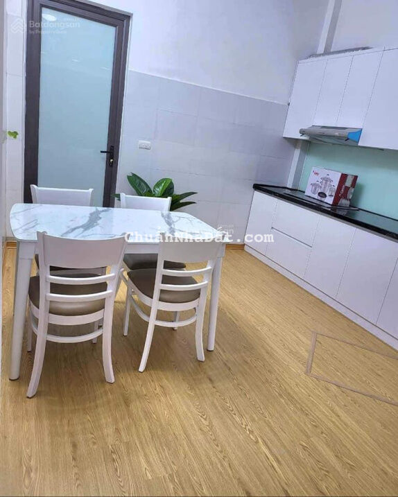 Ảo thật đấy! Bán nhà Tây Sơn, ngõ rộng, gần ô tô, sát phố, ở ngay nội thất đẹp xịn 45m2*4T