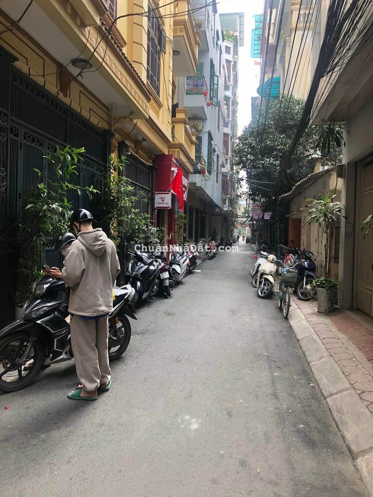 Bán gấp nhà Yên Lãng, ngõ 3 gác tránh, 45m2, 4T, MT 4.09m chỉ 4.65 tỷ Bán gấp nhà Yên Lãng, ngõ 3 gác tránh, 45m2, 4T, MT 4.09m chỉ 4.65 tỷ