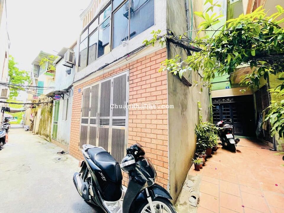 Bán nhà Láng, Đống Đa 47m, 5 tầng, 4.3m mặt tiền, lô góc, ôtô, gần phố