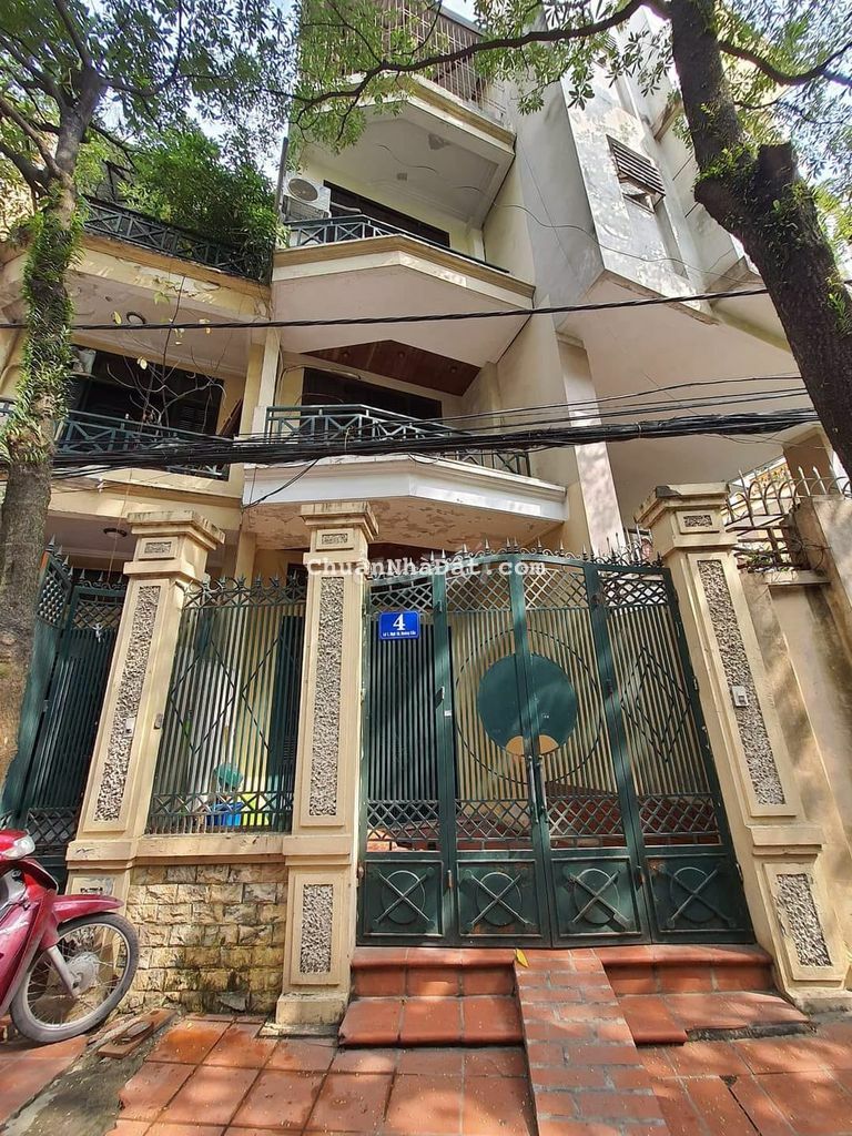 Bán nhà Hoàng Cầu, 50m, 4 tầng, phân lô ô tô tránh vào nhà kinh doanh Bán nhà Hoàng Cầu, 50m, 4 tầng, phân lô ô tô tránh vào nhà kinh doanh