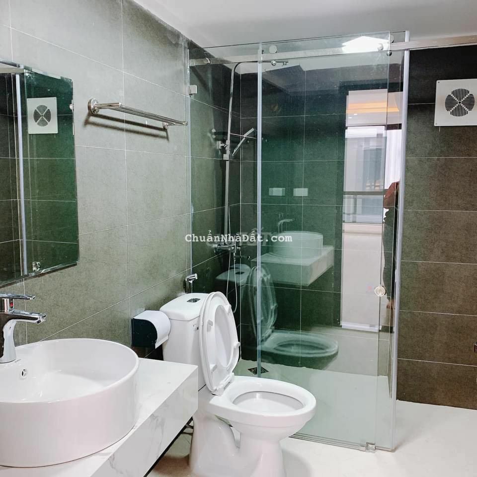 Nhà mặt ngõ thông 580 Trường Chinh - kinh doanh - DT 50m2 - Giá 4.95tỷ