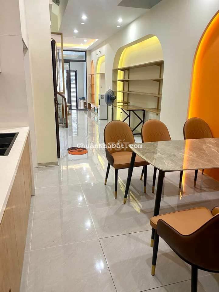 Bán nhà lô góc phố ĐƯỜNG LÁNG-ĐỐNG ĐA 50M 4T FULL NỘITHẤT gần phố 7 tỷ Bán nhà lô góc phố ĐƯỜNG LÁNG-ĐỐNG ĐA 50M 4T FULL NỘITHẤT gần phố 7 tỷ