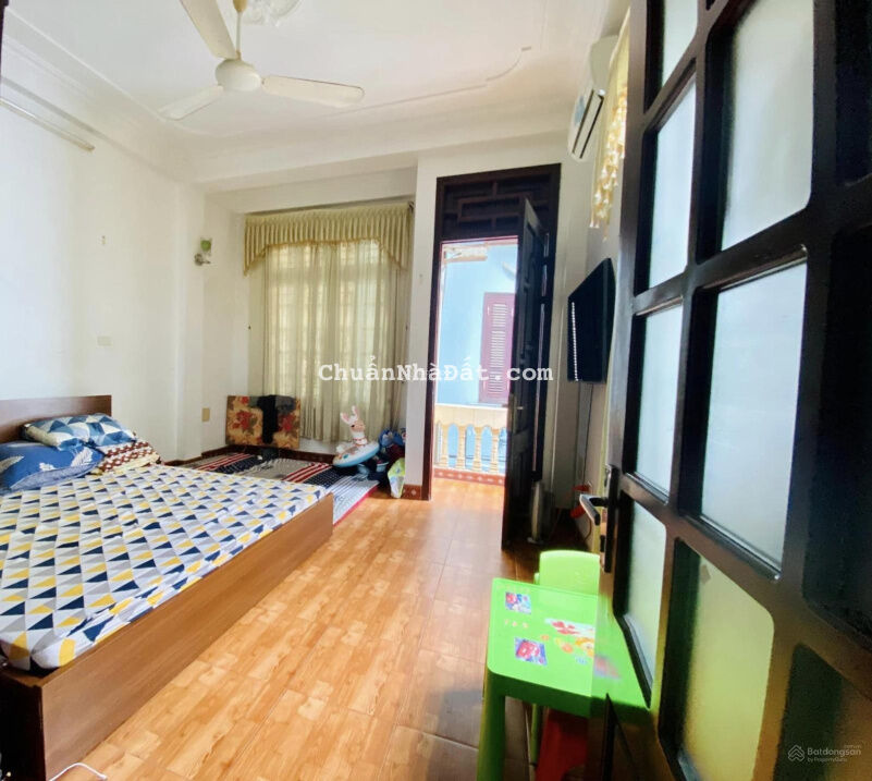 Vip Nguyễn Lương Bằng! Phân lô - ô tô tránh - kinh doanh vp - ở sướng giá 13.5 tỷ Vip Nguyễn Lương Bằng! Phân lô - ô tô tránh - kinh doanh vp - ở sướng giá 13.5 tỷ