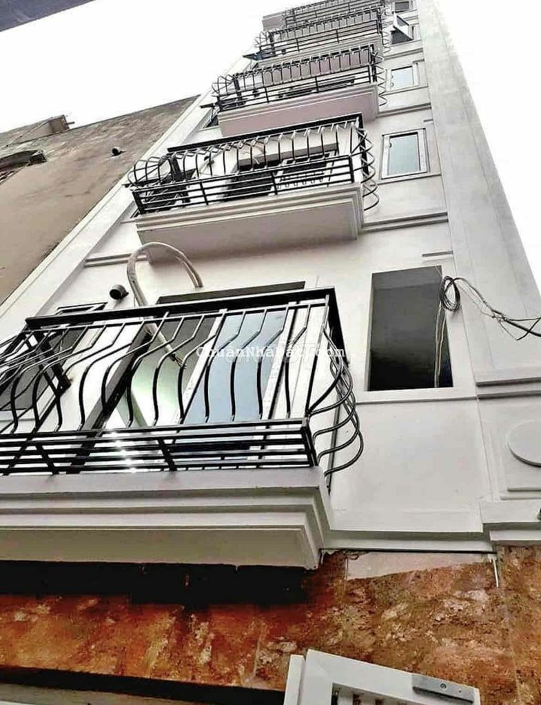 Toà Ccmn Nguyễn Chí Thanh 52m- 6T-9P Kk giá nhỉnh 5 tỷ- Dòng tiền 50tr