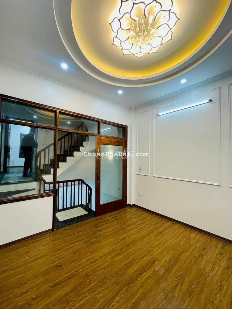 Nhà Đẹp Phố Láng Hạ Thông Đường Láng - 5Tầng Xây Mới -Giá Đầu Tư