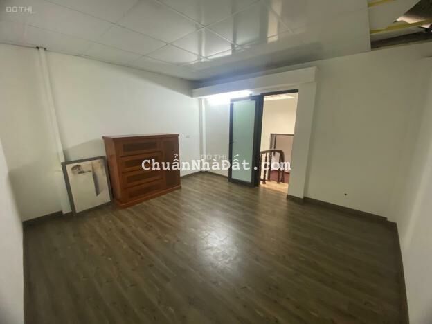 Chủ nhà cần bán nhanh 55m² 7 tỷ ô tô vào, 4 tầng lô góc tại Tây Sơn, Đống Đa Nhanh chân còn kịp.