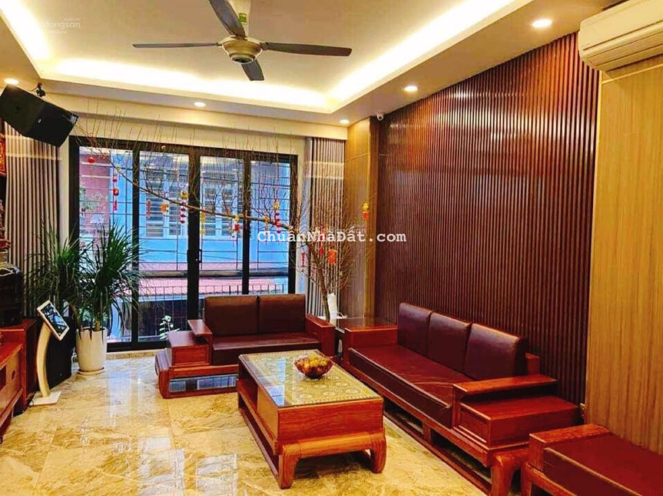 Chủ thở ôxy - hạ gấp 2tỷ - phố víp nhất Đống Đa - oto thông 2 đầu,kinh doanh sầm uất -nhà siêu đẹp