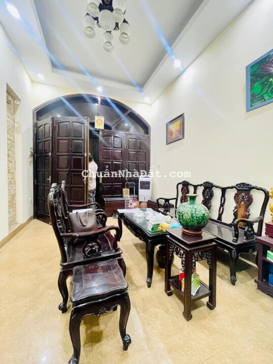 Nhà đẹp Lương Định Của! Lô góc, ô tô tránh - kinh doanh đỉnh - vỉa hè! Giá 14.5 tỷ Nhà đẹp Lương Định Của! Lô góc, ô tô tránh - kinh doanh đỉnh - vỉa hè! Giá 14.5 tỷ