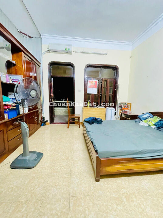 Nhà đẹp Lương Định Của! Lô góc, ô tô tránh - kinh doanh đỉnh - vỉa hè! Giá 14.5 tỷ Nhà đẹp Lương Định Của! Lô góc, ô tô tránh - kinh doanh đỉnh - vỉa hè! Giá 14.5 tỷ