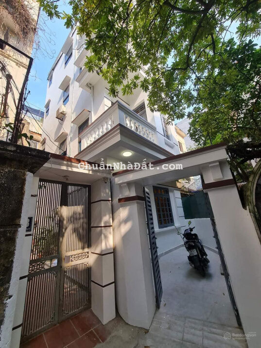 Hàng hiếm! Phố Vũ Ngọc Phan 62m2/ 6.65tỷ - nhà sân vườn - khu hiếm nhà bán, an sinh đỉnh