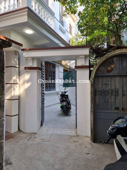 Hàng hiếm! Phố Vũ Ngọc Phan 62m2/ 6.65tỷ - nhà sân vườn - khu hiếm nhà bán, an sinh đỉnh