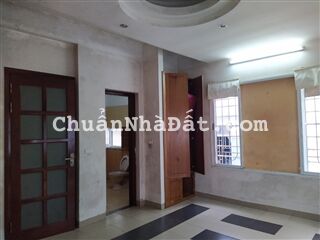 Bán nhà Tôn Đức Thắng, 76m2, 4 tầng, ngõ nông, chắc chắn, 8,5 tỷ